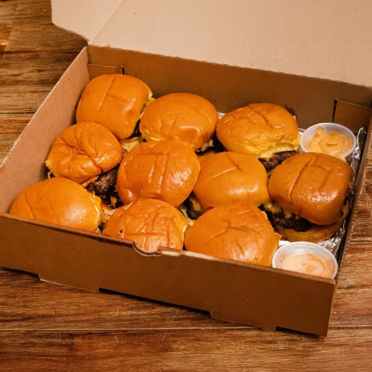 Fresh and Flavorful Wagyu Smash Burgers in Jersey